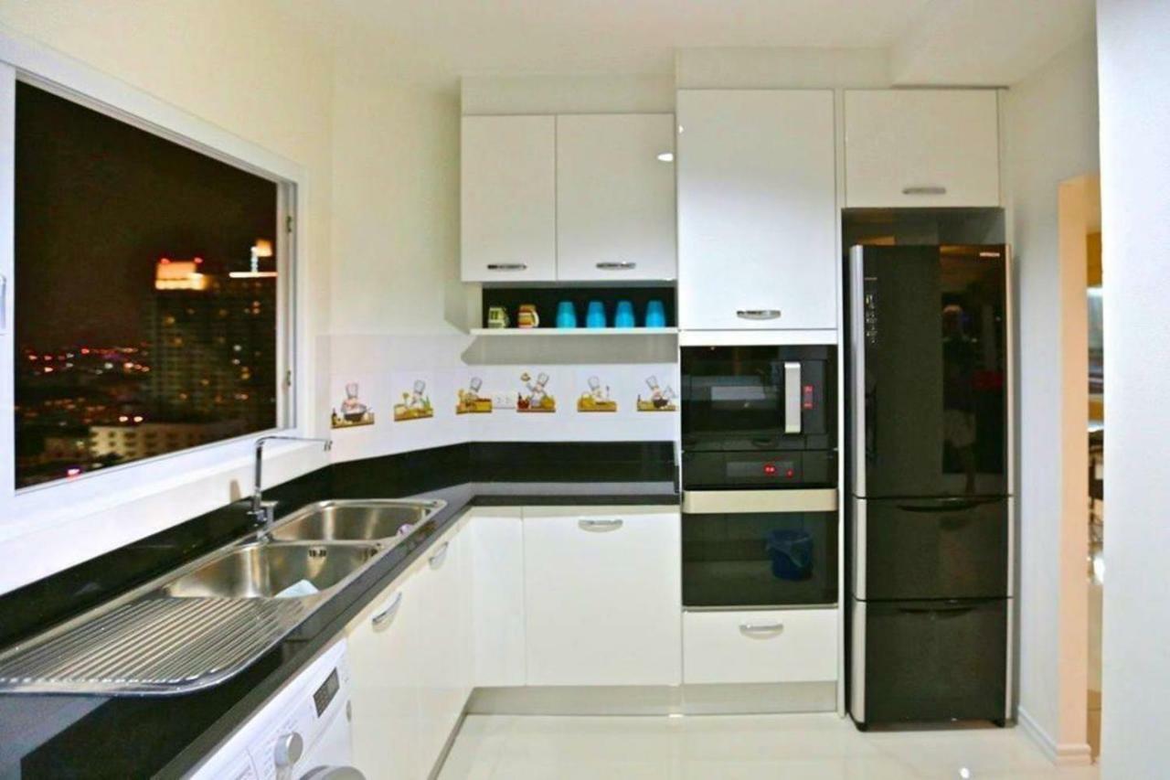 View Talay 6, 2 Bedrooms, Pattaya City Centre, Beach Road 外观 照片